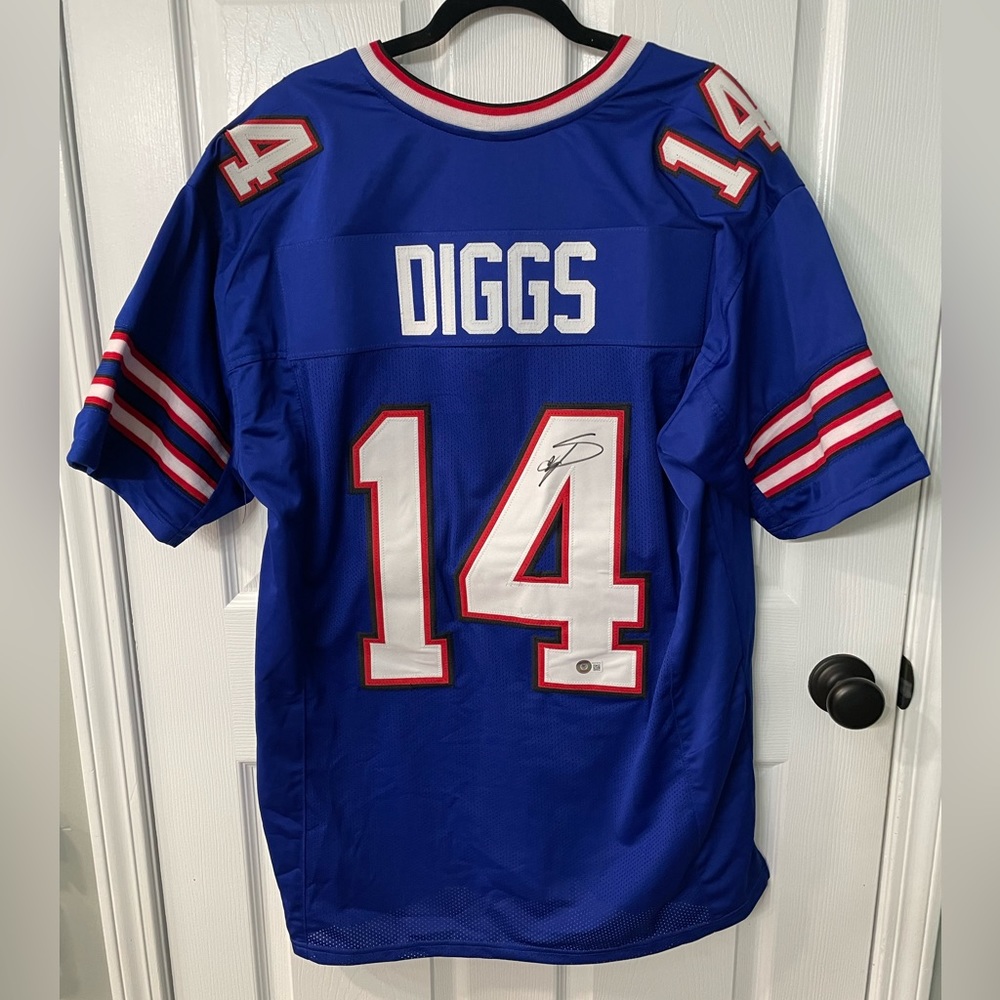 Buffalo Bills Stefon Diggs signed and authenticated jersey